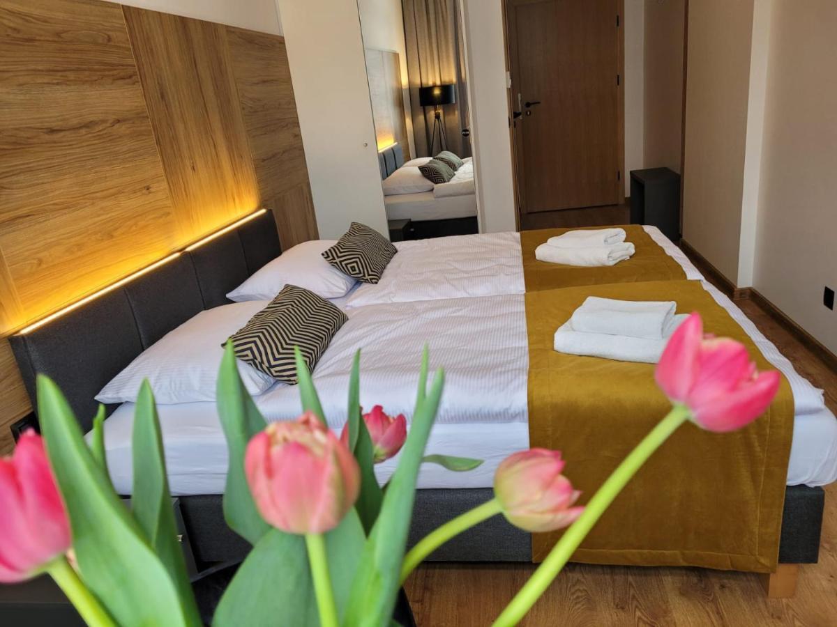 Good Sleep Bed and Breakfast Kolonowskie Εξωτερικό φωτογραφία
